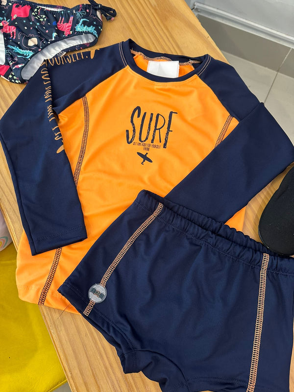 CONJUNTO CAMISETA MANGA LONGA SURF COM SUNGA BOXER PROTEÇÃO UV50+ MENINO FAKINI