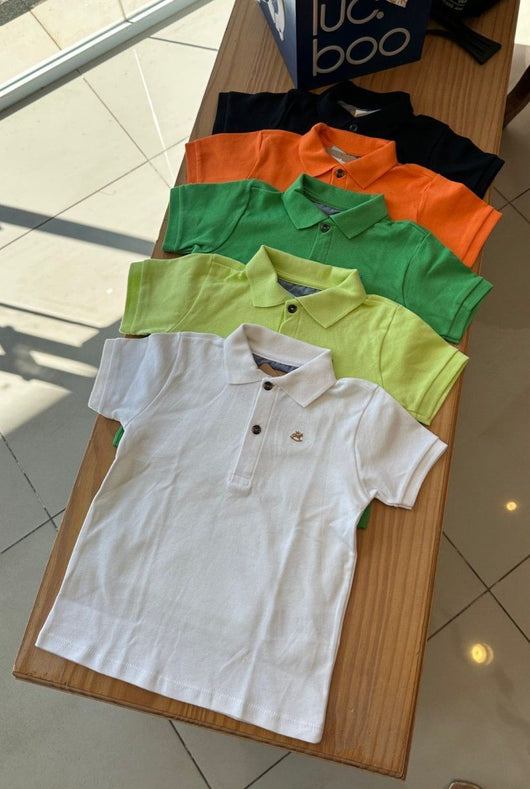 CAMISA POLO MANGA CURTA EM SUEDINE COM BORDADO MENINO UP BABY