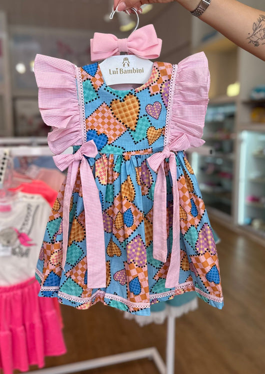 VESTIDO MANGA CURTA JUNINO XADREZ CORAÇÕES LAÇOS E RENDAS MENINA LUI BAMBINI