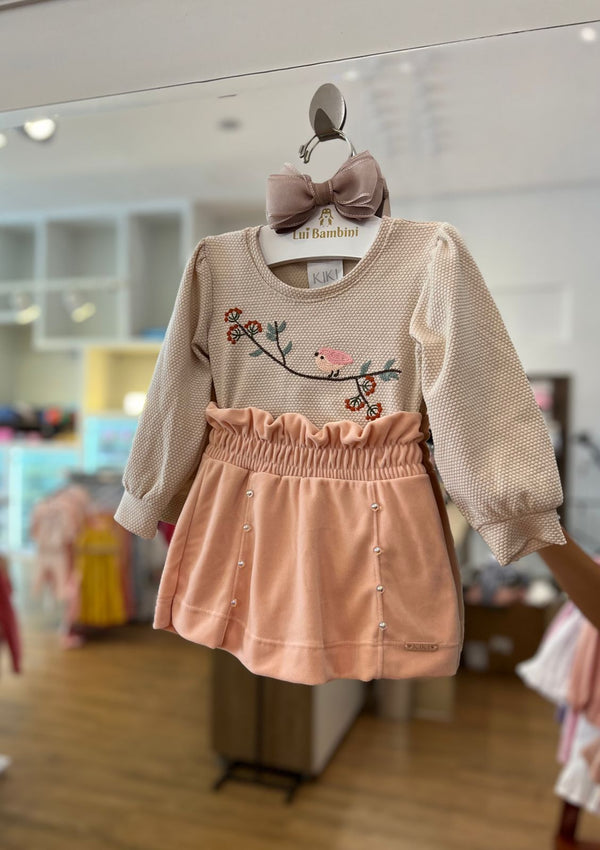 CONJUNTO BLUSA MANGA LONGA FLORES E PÁSSARO BORDADO E SHORT SAIA PÉROLAS MENINA KIKI XODO