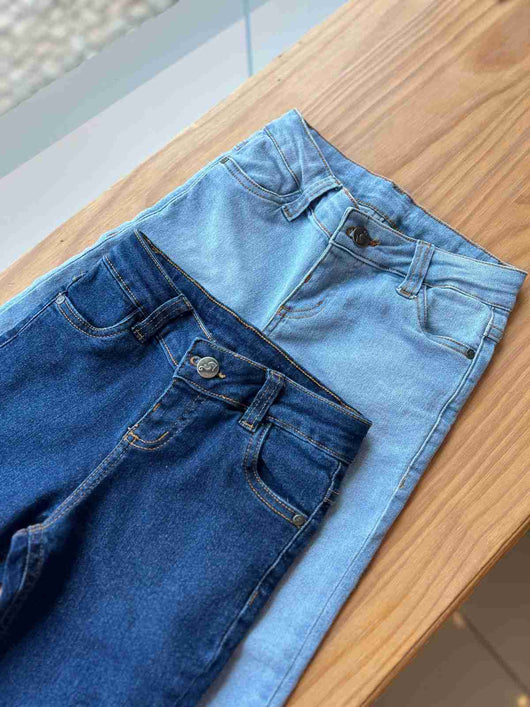 CALÇA JEANS COM ELASTANO BOLSOS E AJUSTE INTERNO MENINO ONDA MARINHA