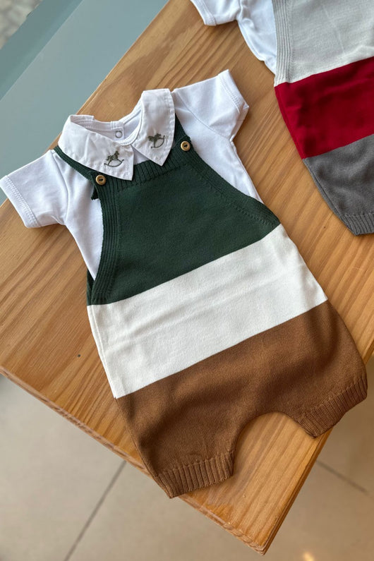 CONJUNTO BODY MANGA CURTA E JARDINEIRA 3 LISTRAS CORES TRICÔ CAVALO BORDADO MENINO LUI BAMBINI