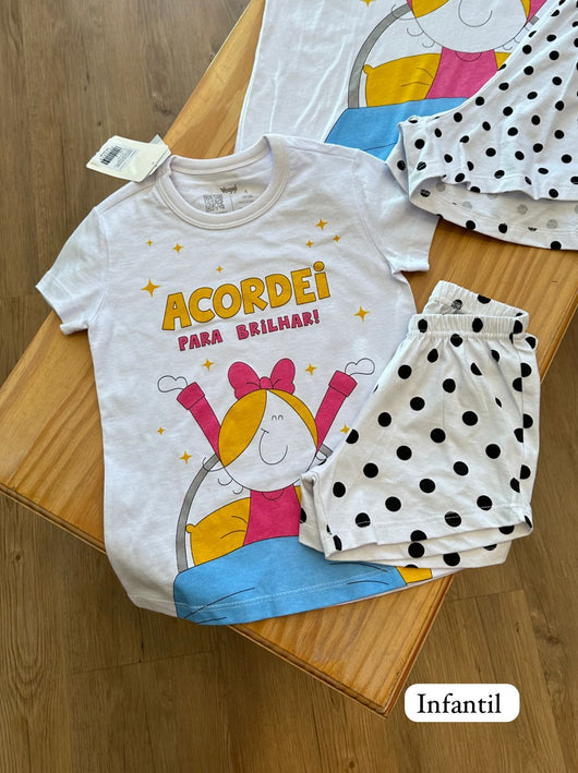 CONJUNTO BLUSA PIJAMA MANGA CURTA MALHA MÃE E FILHA ACORDEI PARA BRILHAR COM SHORT POÁ MENINA VEGGI