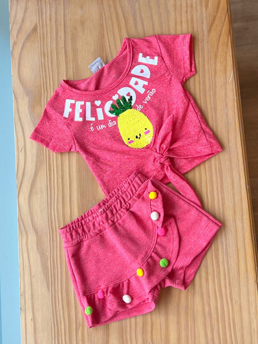 CONJUNTO BLUSA MANGA CURTA ABACAXI PAETES E SHORT SAIA COM BABADOS E POM POM MENINA FAKINI