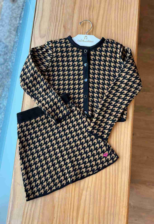 CONJUNTO CARDIGAN TRICÔ MANGA LONGA COM BOTÕES DE CORAÇÃO E SAIA PIED POULE MENINA FAKINI