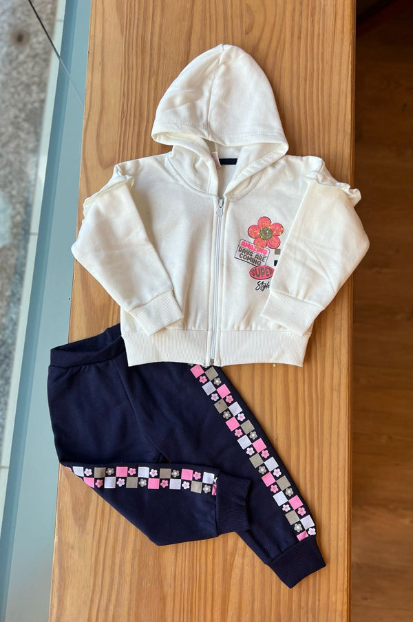 CONJUNTO JAQUETA MANGA LONGA BABADOS CAPUZ AMAZING E CALÇA FLORAL EM PAETES MENINA BRINCAR