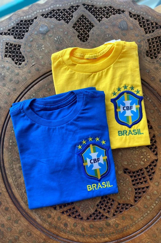 CAMISETA MANGA CURTA BORDADA BRASIL UNISSEX LUI BAMBINI