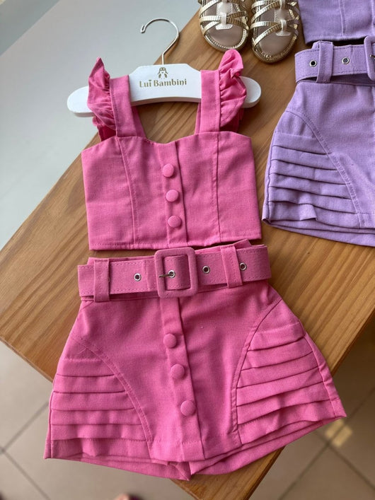 CONJUNTO BLUSA ALÇA BABADOS E SHORT SAIA PLISSADO CINTO EM LINHO MENINA LUI BAMBINI - CONJUNTO INFANTIL FEMININO - CONJUNTO MENINA - MENINA