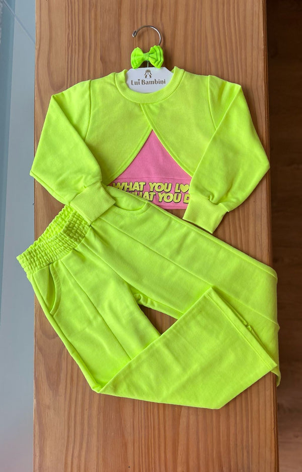 CONJUNTO BLUSA REGATA CANELADA LOVE COM SOBREPOSIÇÃO MANGA LONGA E CALÇA MENINA CATAVENTO