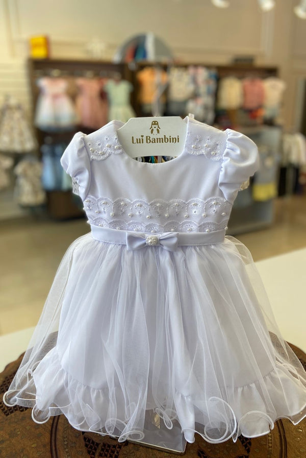 VESTIDO BATIZADO MANGA CURTA COM CINTO LACO PEROLAS TULE MENINA PUPILA